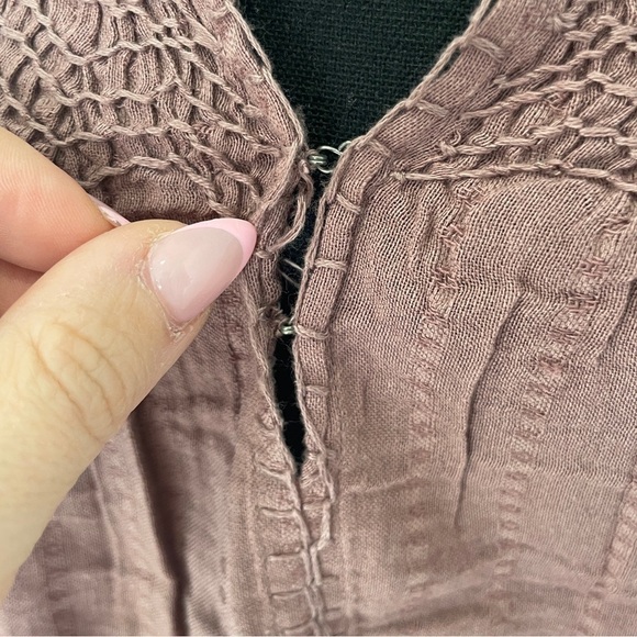 Lucky Brand Embroidered Long Sleeve Taupe Knit Top - Picture 4 of 9